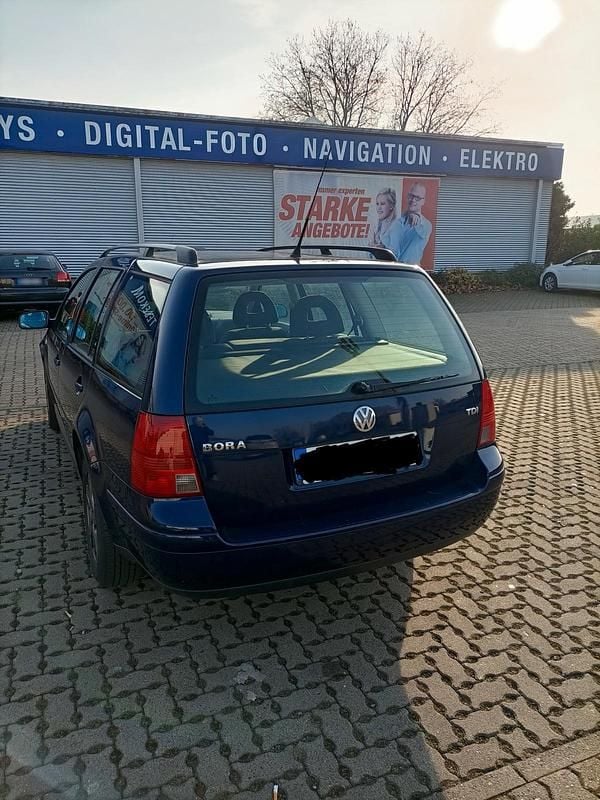 Second-hand VW Bora 116 CP (85 kW) 1999 Albastru Break