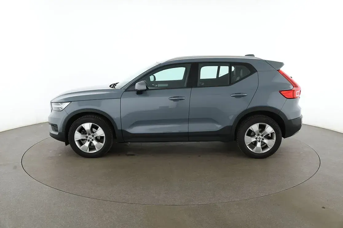 Gebraucht Volvo XC40 Momentum 150 PS (110 kW) 2019 Grau SUV