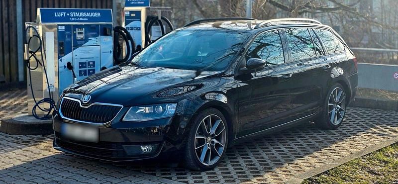 Gebraucht Skoda Octavia 150 PS (110 kW) 2013 Schwarz Kombi