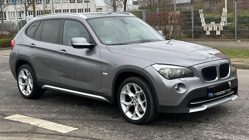 Gebraucht BMW X1 Sport Line 177 PS (130 kW) 2011 Grau SUV