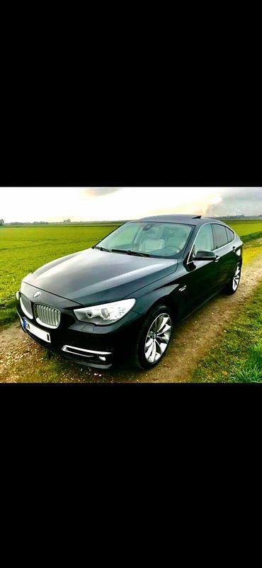 Schwarz Gebraucht 2014 BMW 530 Gran Turismo Limousine | 13.500 € (Fairer Preis) - Bild 1/4