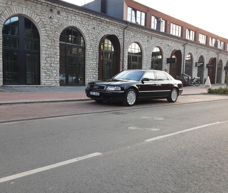 Gebraucht Audi A8L 310 PS (228 kW) 2001 Schwarz Limousine