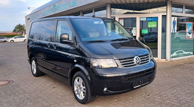 Schwarz Gebraucht 2008 VW T5 Van | 23.999 € - Bild 1/4