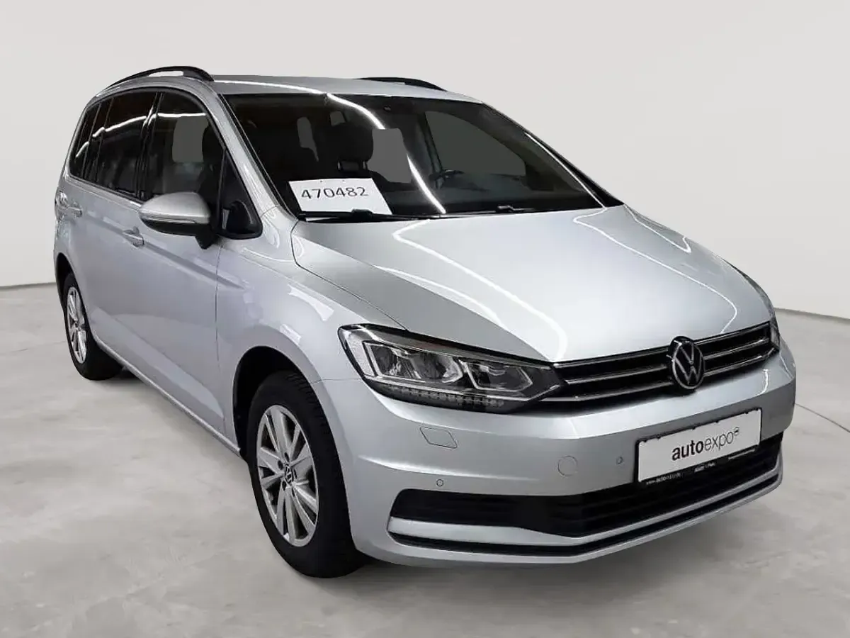 Gebraucht VW Touran Comfortline 150 PS (110 kW) 2021 Van / Kleinbus