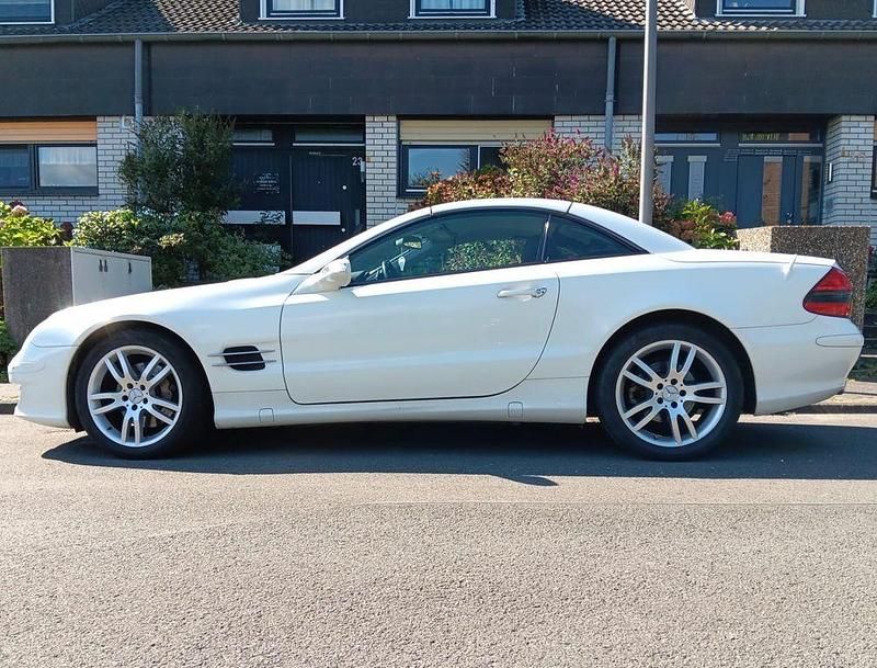 Weiß Gebraucht 2007 Mercedes SL350 Cabrio | 22.900 € (Fairer Preis) - Bild 1/4