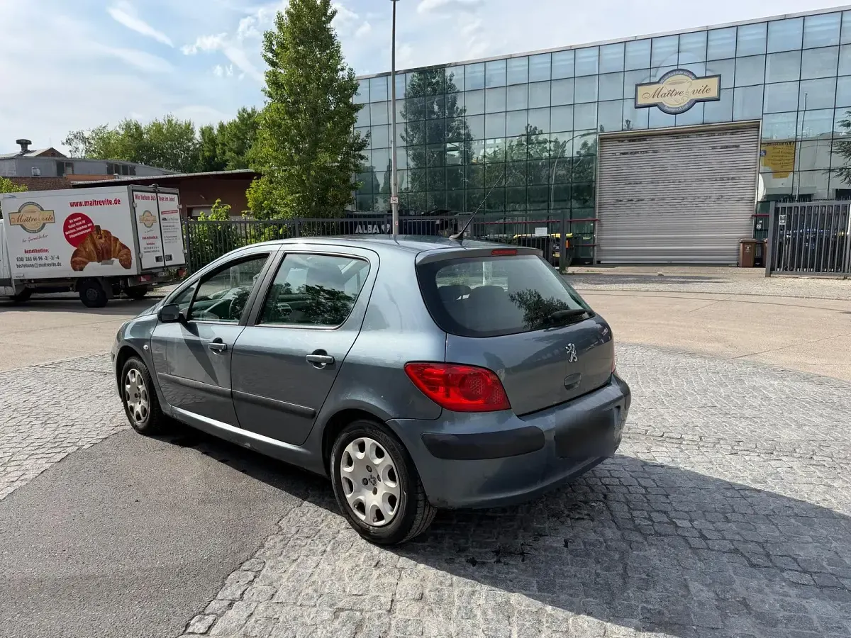 Gebraucht Peugeot 307 88 PS (64 kW) 2007 Grau Kleinwagen