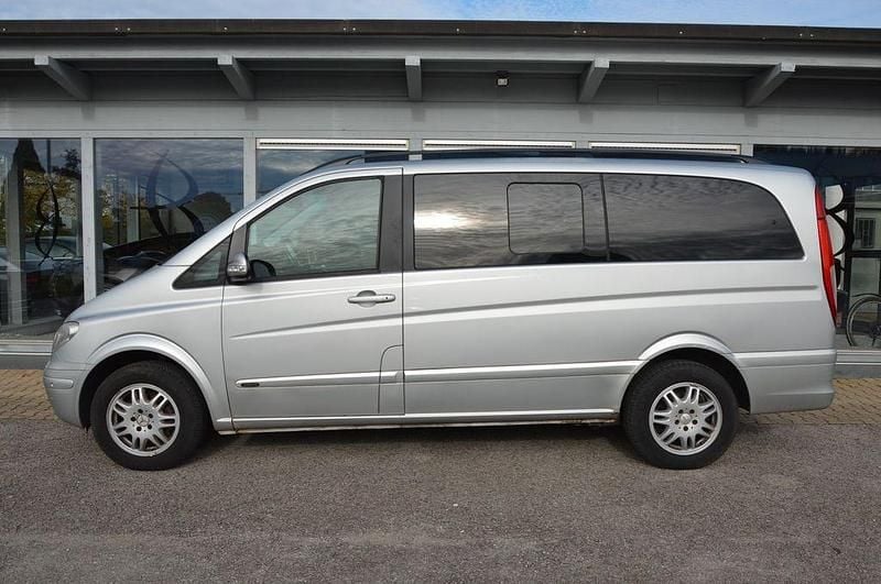 Gebraucht Mercedes Viano 150 PS (110 kW) 2004 Brillantsilber metallic Van / Kleinbus