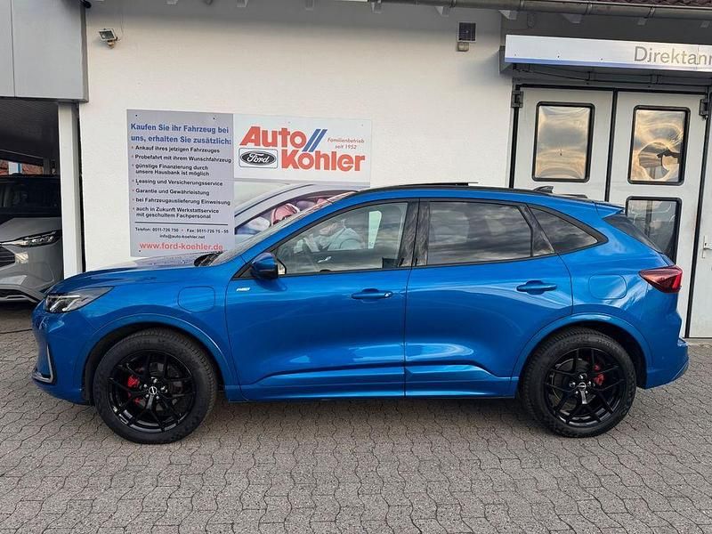 Gebraucht Ford Kuga ST-Line X 243 PS (178 kW) 2024 Desertislandblue metallic SUV