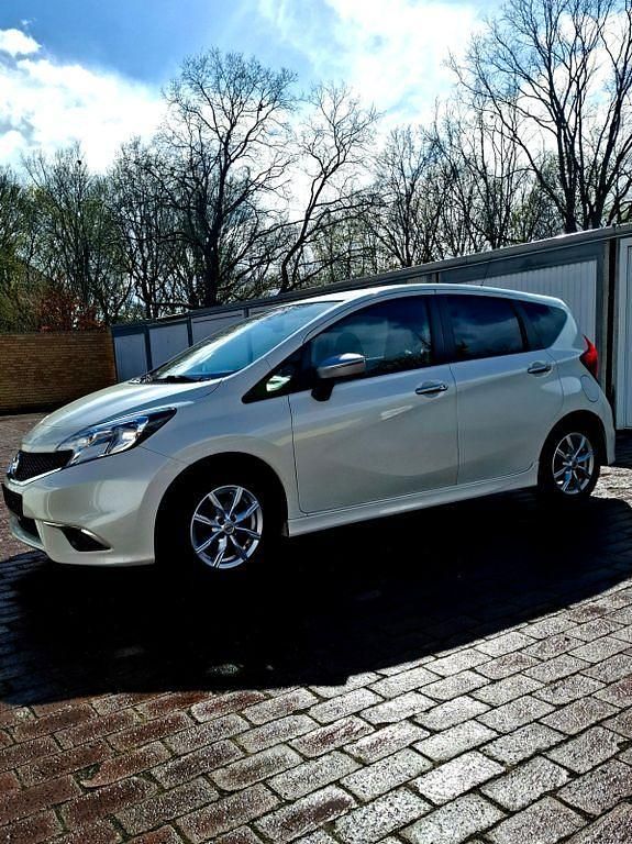 Gebraucht Nissan Note 90 PS (66 kW) 2015 Weiß Kleinwagen