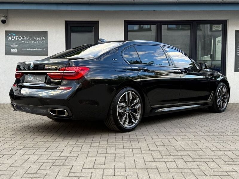 Gebraucht BMW M760 Performance 609 PS (447 kW) 2017 Schwarz Limousine