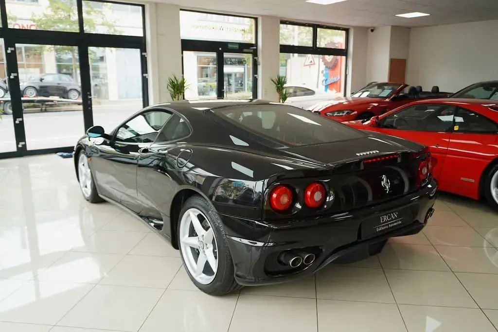 Second-hand Ferrari 360 400 CP (294 kW) 2004 Negru