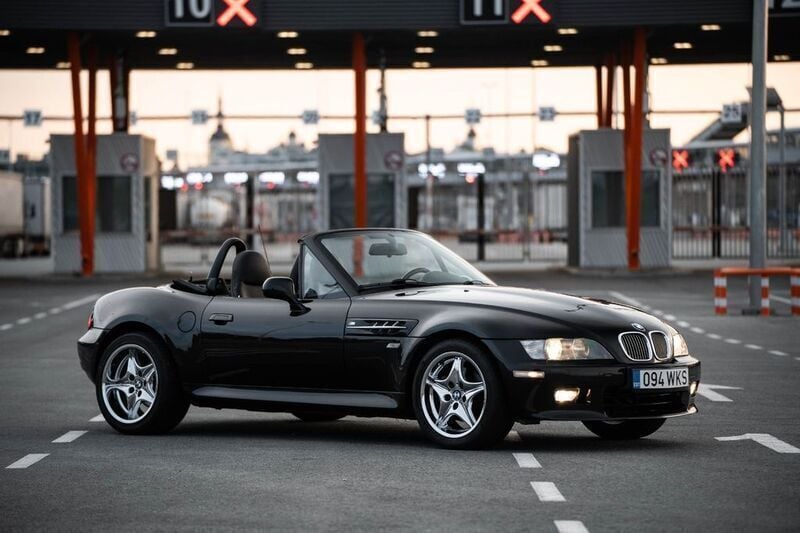 Schwarz Gebraucht 2001 BMW Z3 Sport Line Cabrio | 15.900 € (Superpreis) - Bild 1/4