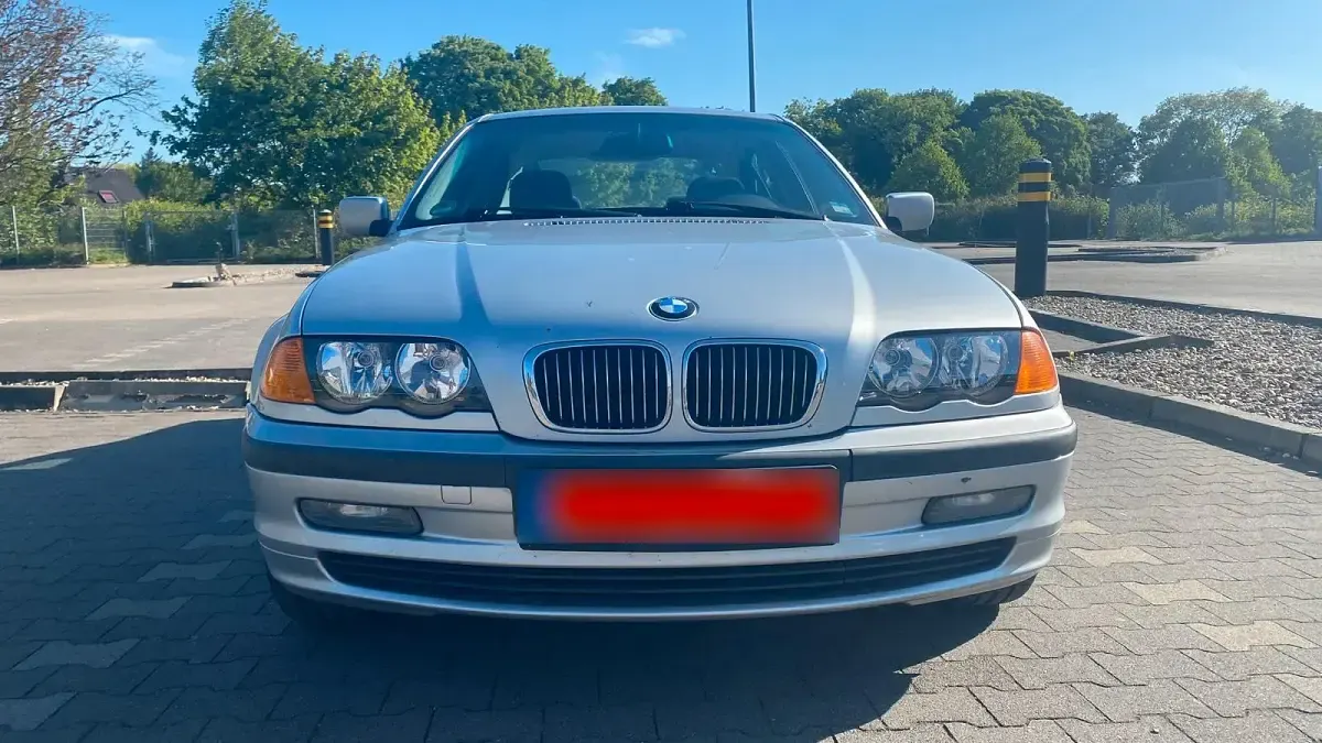 Brugt BMW 320 150 HK (110 kW) 1998 Sølv Sedan