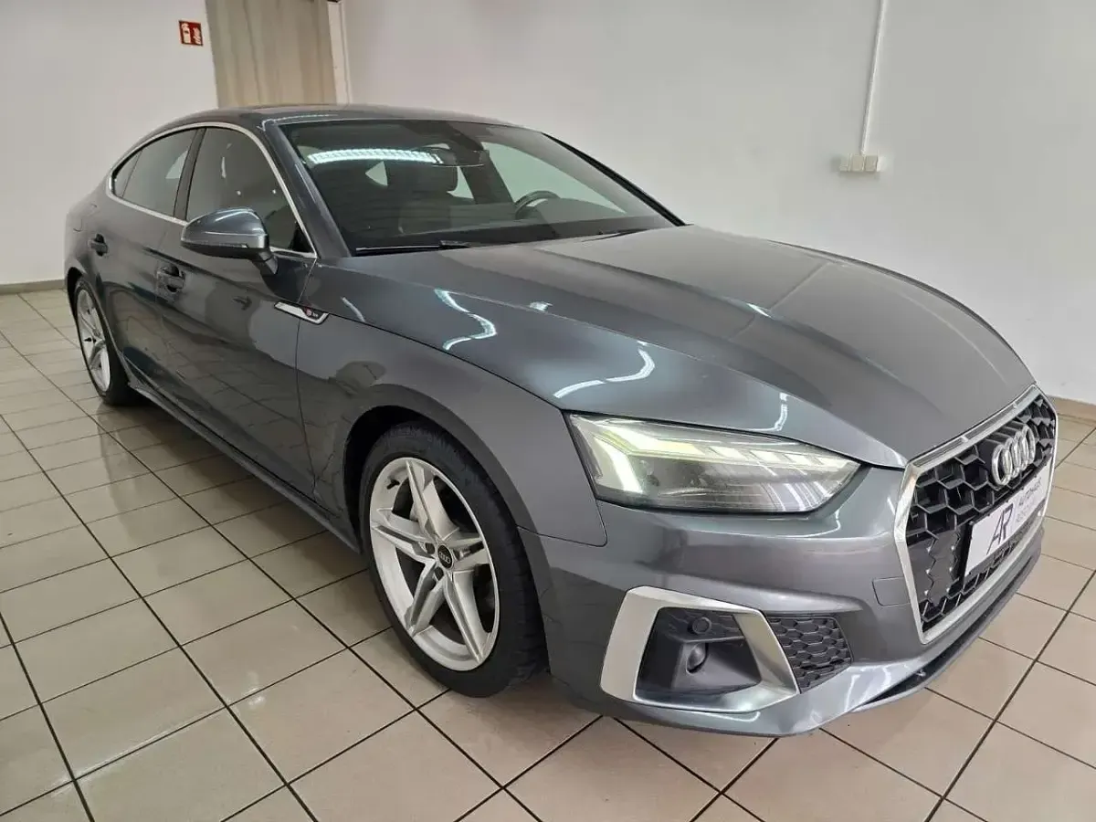 Gebraucht Audi A5 S-Line 204 PS (150 kW) 2022 Daytonagrau perleffekt Coupé
