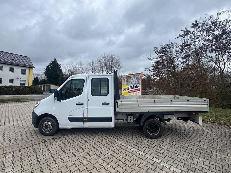 Gebraucht Opel Movano 145 PS (106 kW) 2018 Weiß Van / Kleinbus
