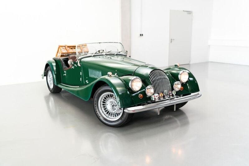 Grün Gebraucht 1980 Morgan Plus 8 Cabrio | 59.500 € - Bild 1/4