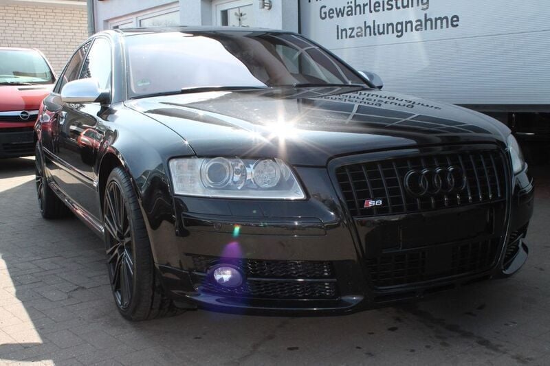 Schwarz Gebraucht 2007 Audi S8 Advanced Limousine | 8.300 € (Guter Preis) - Bild 1/4