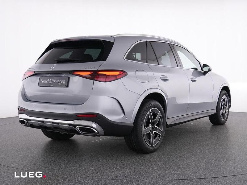 Gebraucht Mercedes GLC400d AMG 381 PS (280 kW) 2025 Silber SUV