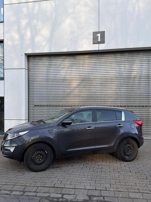 Gebraucht Kia Sportage Platinum 136 PS (100 kW) 2015 Grau SUV