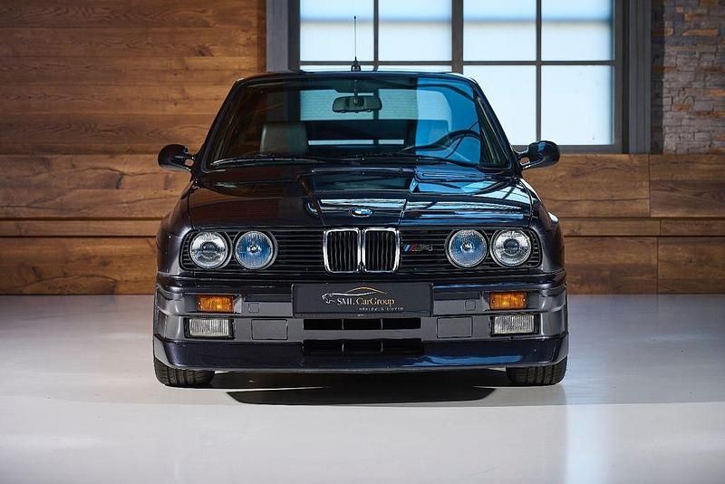 Occasion BMW M3 Performance 195 ch (143 kW) 1989 Noir Coupé
