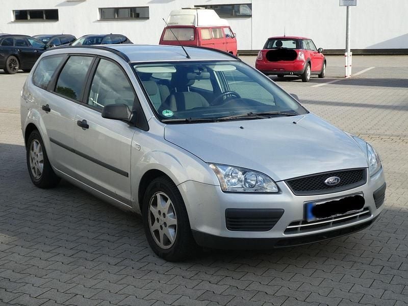Gebraucht Ford Focus 101 PS (74 kW) 2006 Silber Kombi