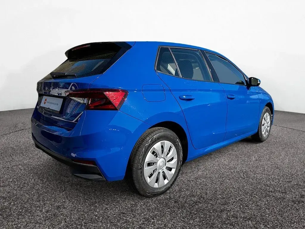 Gebraucht Skoda Fabia Active 65 PS (47 kW) 2024 Blau Kleinwagen