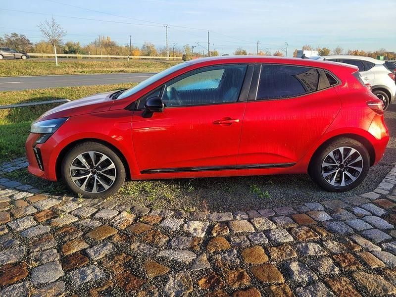 Neu Mitsubishi Colt Plus 67 PS (49 kW) 2025 Aurorarot (m) Kleinwagen