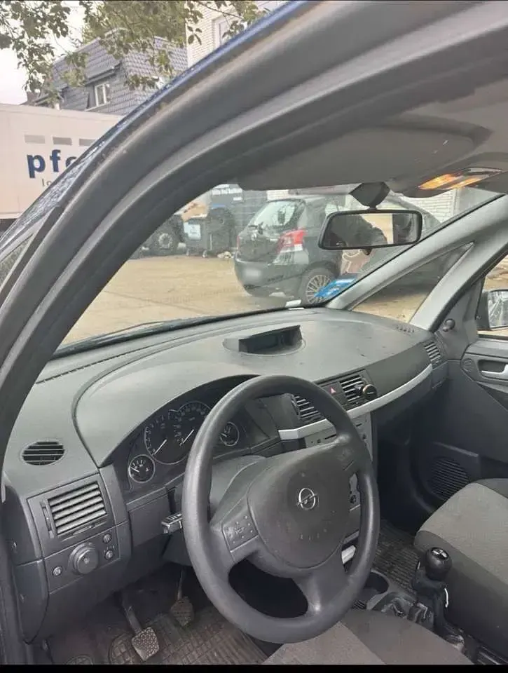 Gebraucht Opel Meriva Cosmo 101 PS (74 kW) 2003 Van / Kleinbus