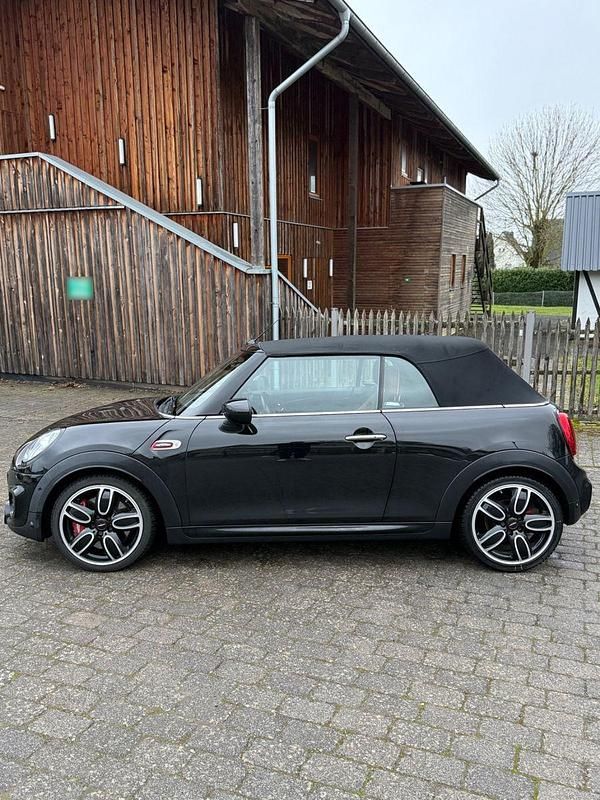Gebraucht Mini John Cooper Works Cabriolet 231 PS (169 kW) 2020 Schwarz Cabrio