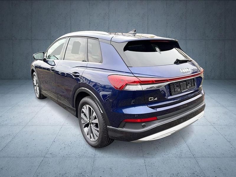 Gebraucht Audi Q4 e-tron Advanced 210 kW (286 PS) 2025 Navarrablau metallic SUV