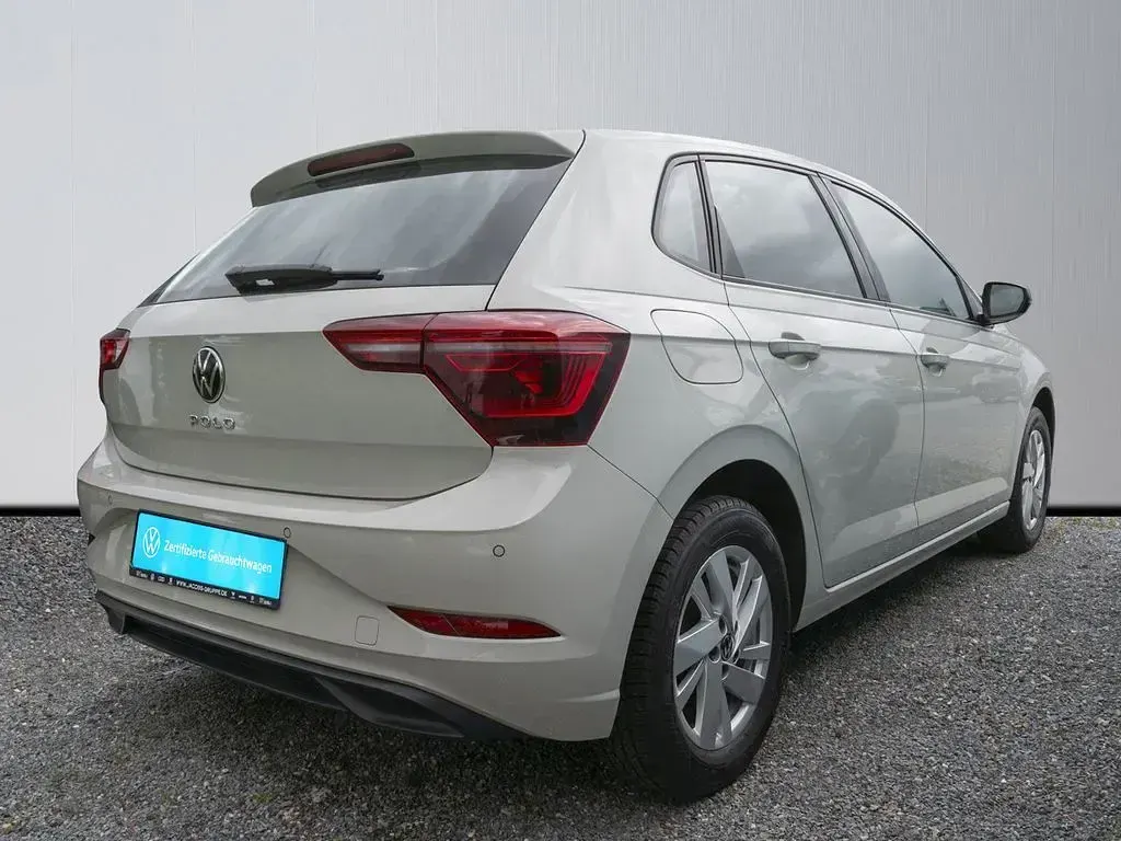 Gebraucht VW Polo Pro 95 PS (69 kW) 2022 Grau Kleinwagen