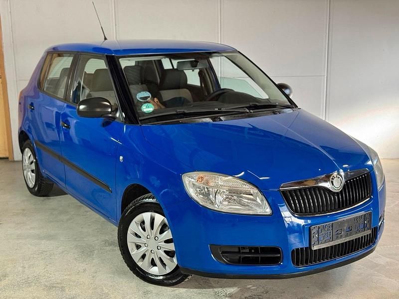 Gebraucht Skoda Fabia 60 PS (44 kW) 2009 Blau Kleinwagen