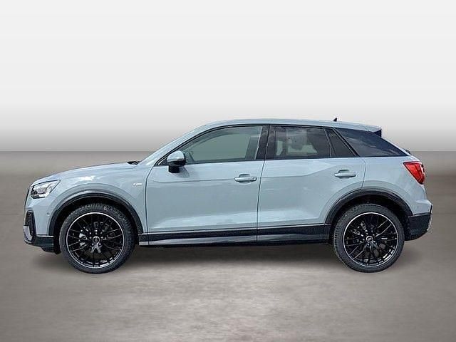 Neu Audi Q2 S-Line 150 PS (110 kW) 2026 Grau SUV