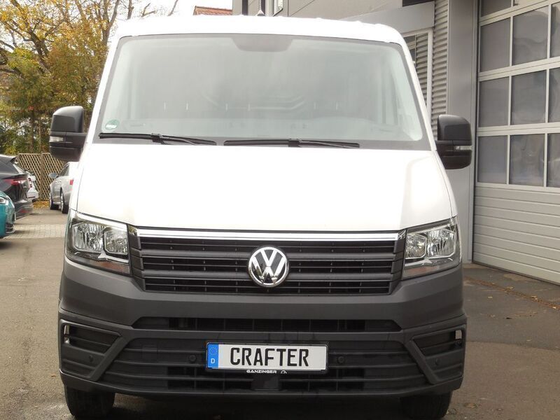 Gebraucht VW Crafter 102 PS (75 kW) 2021 Weiß Van