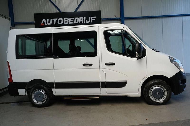 Occasion Renault Master 101 ch (74 kW) 2013 Blanc Break