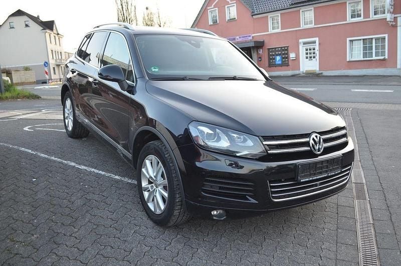 Gebraucht VW Touareg 239 PS (175 kW) 2011 Schwarz SUV