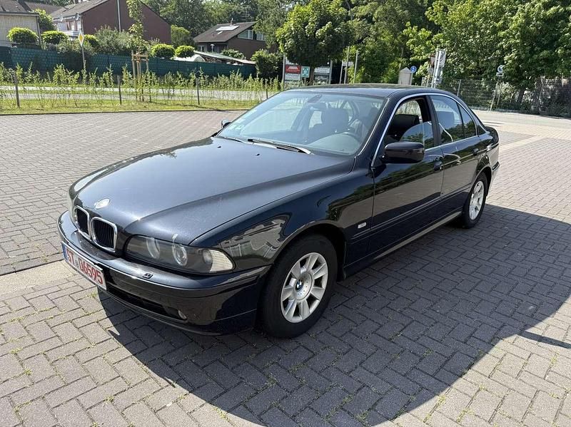 Schwarz Gebraucht 2001 BMW 525 Limousine | 3.500 € (Fairer Preis) - Bild 1/4