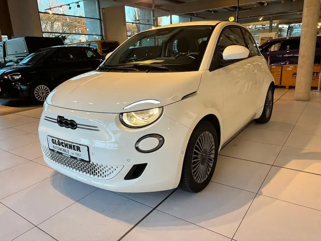 Gebraucht Fiat 500e 86 kW (118 PS) 2023 Weiß Kleinwagen