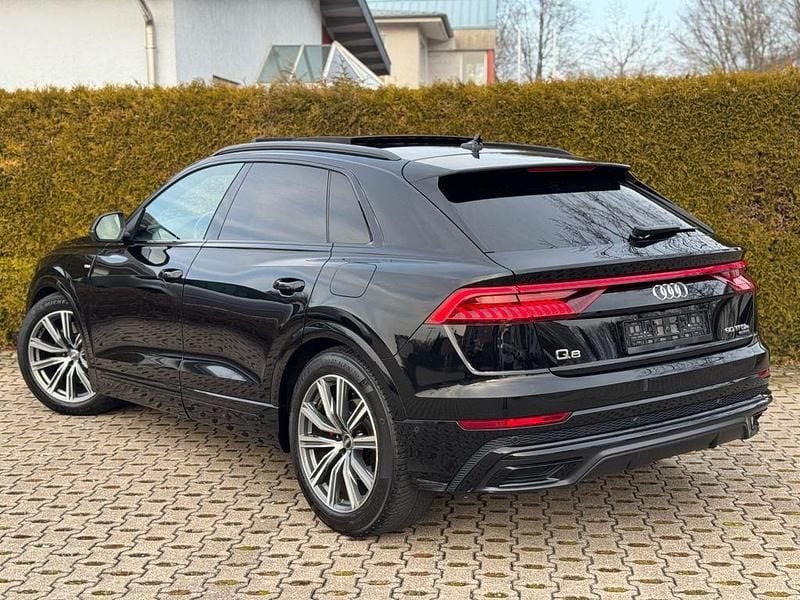 Gebraucht Audi Q8 S-Line 462 PS (339 kW) 2021 Schwarz SUV
