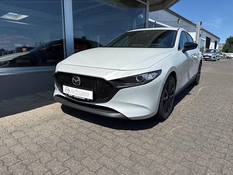 Neu 2025 Mazda 3 Homura-Line | 26.990 € - Bild 1/4