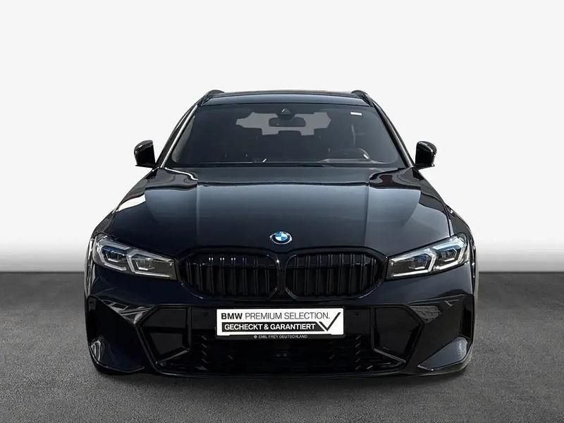 Gebraucht BMW 318 Performance 156 PS (114 kW) 2024 Saphirschwarz metallic Kombi