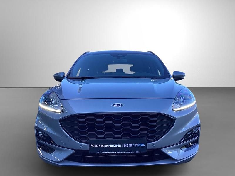 Gebraucht Ford Kuga ST-Line 224 PS (164 kW) 2022 Silber SUV