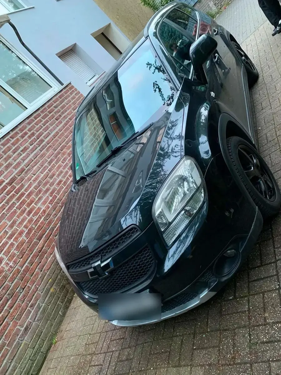 Gebraucht Chevrolet Orlando 131 PS (96 kW) 2013 Schwarz Van / Kleinbus