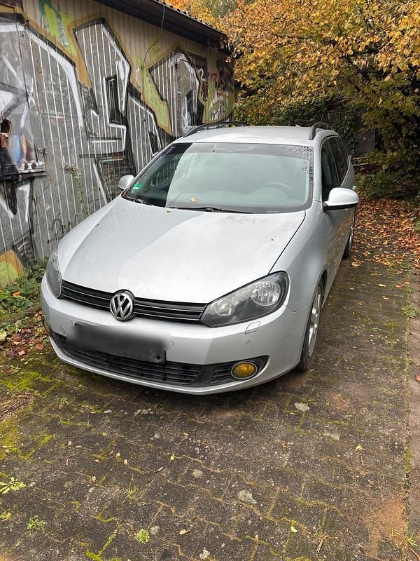 Silber Gebraucht 2009 VW Golf VI Kombi | 4.400 € (Etwas zu teuer) - Bild 1/4