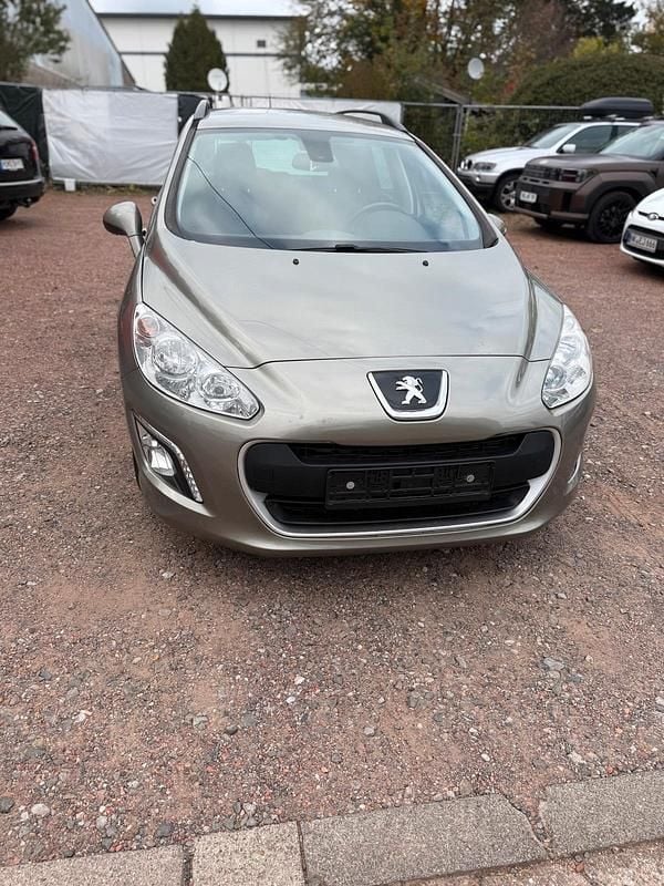 Gold Gebraucht 2012 Peugeot 308 Kombi | 3.900 € (Guter Preis) - Bild 1/4