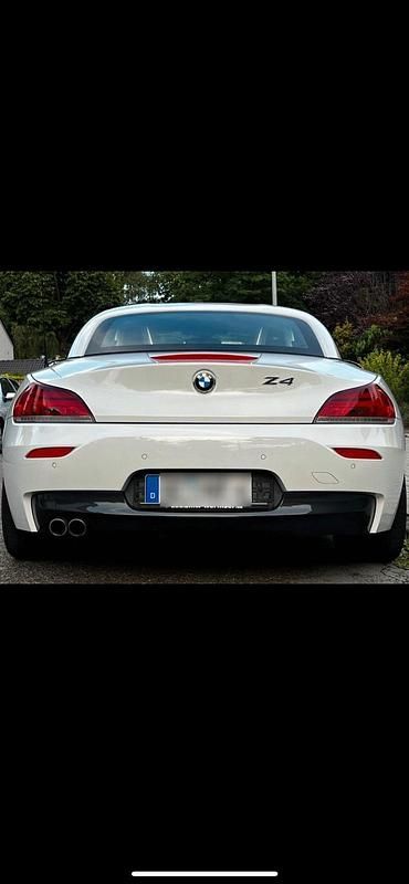 Weiß Gebraucht 2011 BMW Z4 M Sport Cabrio | 24.900 € (Teuer) - Bild 1/2