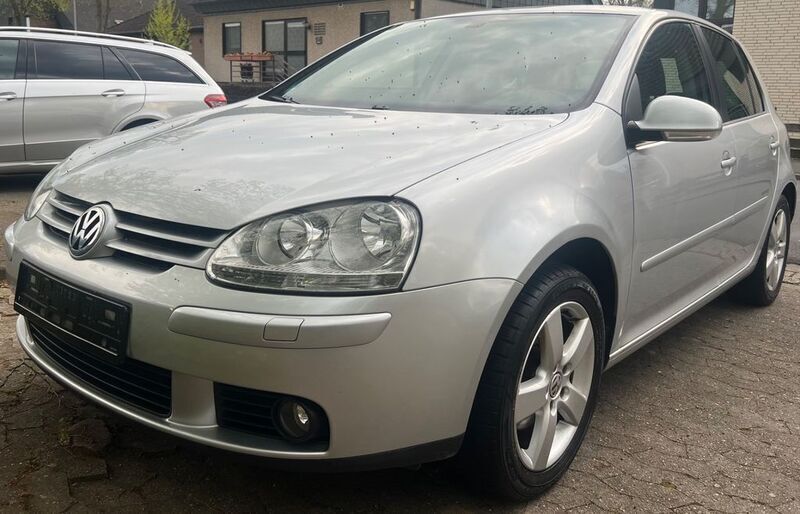 Silber Gebraucht 2008 VW Golf V United Limousine | 1.999 € (Guter Preis) - Bild 1/4