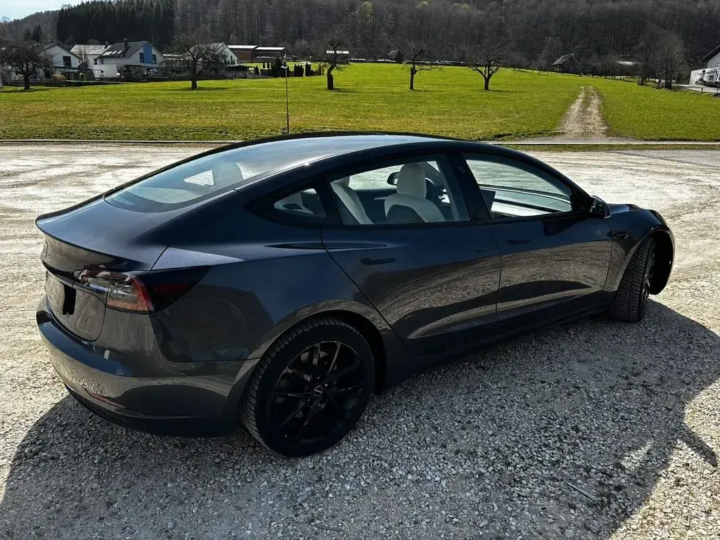 Brugt Tesla Model 3 208 kW (283 HK) 2022 Grå Sedan