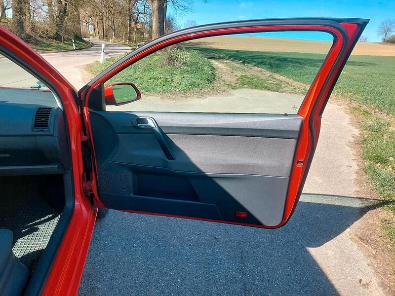 Gebraucht VW Polo 105 PS (77 kW) 2007 Rot Kleinwagen