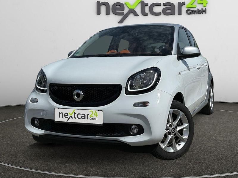 Usata Smart ForFour Basis 90 CV (66 kW) 2015 Argento Utilitaria